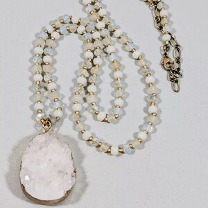 White Drusy Stone Sugar Crystal Teardrop Pendant Glass Bead Necklace 32 in